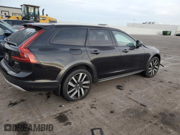 2022 Volvo V90 z VIN YV4062NL5N1146261, wystawiony jako Copart lot #85596744 z przebiegiem 28 mil mil oraz Szkoda całkowita • Salvage title. Historia ofert i sprzedaży dostępna na DreamBid. Obrazek 3.