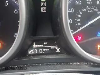 2013 Mazda 3 i SV z VIN JM1BL1TG9D1732559, wystawiony jako IAAI lot #42531526 z przebiegiem 207 132 mil mil oraz . Historia ofert i sprzedaży dostępna na DreamBid. Obrazek 7.
