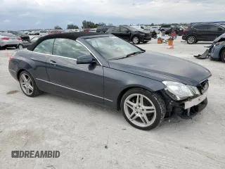 2013 Mercedes-Benz E 350 z VIN WDDKK5KF6DF184466, wystawiony jako Copart lot #44790785 z przebiegiem 45 024 mil mil oraz Szkoda całkowita • Salvage title. Historia ofert i sprzedaży dostępna na DreamBid. Obrazek 4.