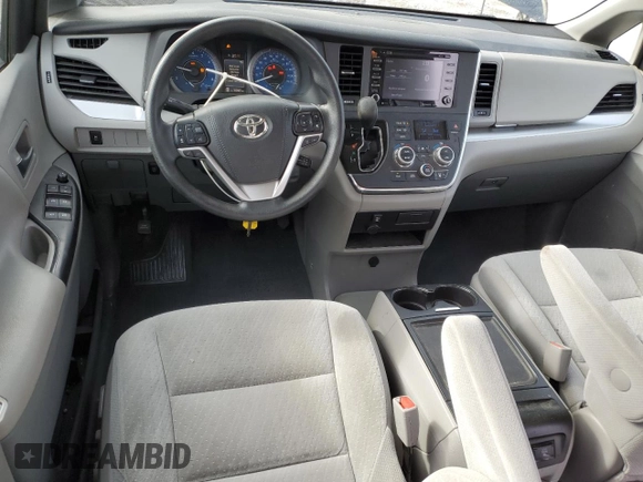 2019 Toyota Sienna LE with VIN 5TDJZ3DC1KS223325, listed as a Copart auction lot 45758815 with 102,605 mi miles and Salvage Title. Bid and sale history available at carsss.com. Image 8.
