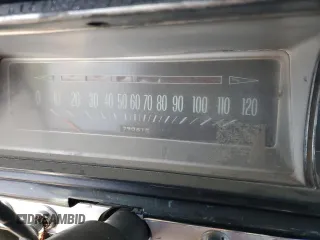 1966 Chevrolet Impala z VIN 164376C140839, wystawiony jako Copart lot #55460165 z przebiegiem 9 061 mil mil oraz Szkoda całkowita • Salvage title. Historia ofert i sprzedaży dostępna na DreamBid. Obrazek 9.