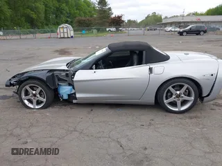 2005 Chevrolet Corvette with VIN 1G1YY34UX55125083, listed as a IAAI auction lot 42276103 with 29,167 mi miles and . Bid and sale history available at DreamBid. Image 15.