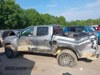 2024 Chevrolet Colorado 4WD Trail Boss with VIN 1GCPTEEK8R1307923, listed as a IAAI auction lot 42423905 with 4,190 mi miles and . Bid and sale history available at DreamBid. Image 14.