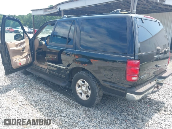1998 Ford Expedition XLT with VIN 1FMRU176XWLB30950, listed as a IAAI auction lot 42704595 with 303,838 mi miles and . Bid and sale history available at DreamBid. Image 3.