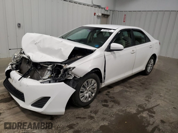 2014 Toyota Camry L with VIN 4T1BF1FK2EU760996, listed as a Copart auction lot 51229715 with 0 mi miles and Salvage Title. Bid and sale history available at carsss.com. Image 1.