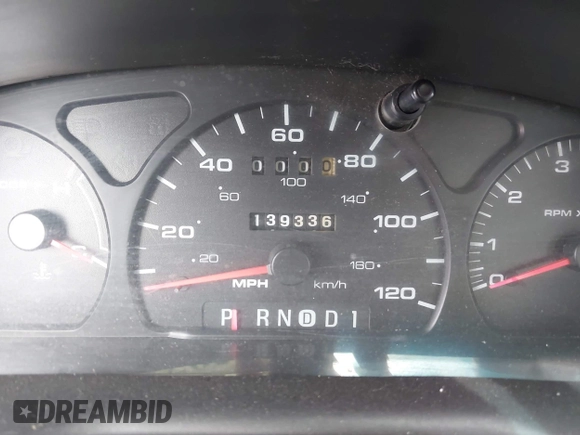 2002 Mercury Sable GS z VIN 1MEFM50U12G628060, wystawiony jako IAAI lot #42072436 z przebiegiem 139 336 mil mil oraz . Historia ofert i sprzedaży dostępna na DreamBid. Obrazek 7.