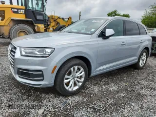 2017 Audi Q7 Premium z VIN WA1AHAF79HD045797, wystawiony jako Copart lot #62602295 z przebiegiem Nie podano mil oraz Szkoda całkowita • Salvage title. Historia ofert i sprzedaży dostępna na DreamBid. Obrazek 1.