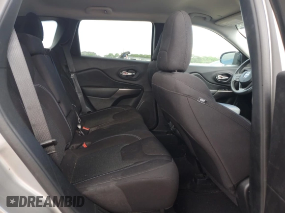 2021 Jeep Cherokee Latitude with VIN 1C4PJLCBXMD112166, listed as a Copart auction lot 55343445 with 86,440 mi miles and Salvage title. Bid and sale history available at DreamBid. Image 11.