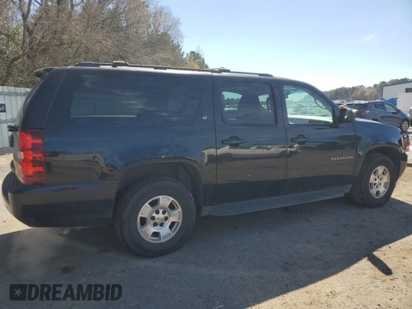 2014 Chevrolet Suburban LT with VIN 1GNSCJE01ER117627, listed as a Copart auction lot 46075985 with 258,564 mi miles and Salvage Title. Bid and sale history available at carsss.com. Image 3.