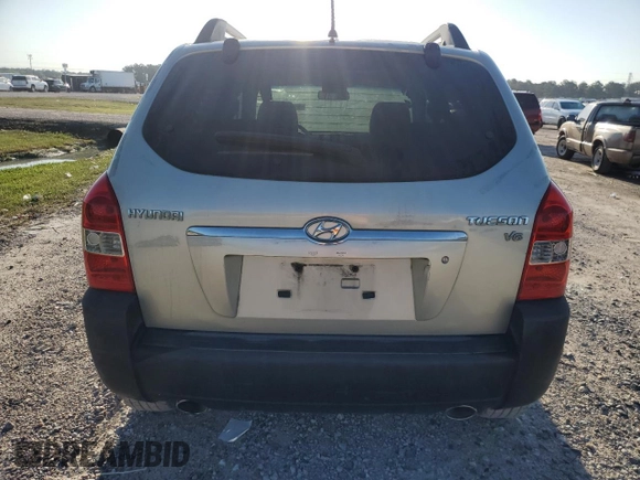2007 Hyundai Tucson SE with VIN KM8JN12D67U490843, listed as a Copart auction lot 51939774 with 177,045 mi miles and Clean Title. Bid and sale history available at carsss.com. Image 6.