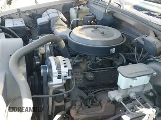 1994 GMC Sierra 1500 z VIN 2GTEC19K2R1548428, wystawiony jako IAAI lot #42664797 z przebiegiem 298 436 mil mil oraz . Historia ofert i sprzedaży dostępna na DreamBid. Obrazek 12.