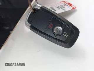 2018 Ford Explorer XLT с VIN 1FM5K7D80JGC81729, выставлен на аукционе IAAI как лот 42372561 с пробегом 68 348 миль миль и . История ставок и продаж доступна на DreamBid. Изображение 11.