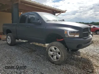2006 Dodge 1500 SLT z VIN 1D7HU18226S669733, wystawiony jako Copart lot #55410335 z przebiegiem 143 781 mil mil oraz Szkoda całkowita • Salvage title. Historia ofert i sprzedaży dostępna na DreamBid. Obrazek 4.