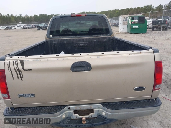 2000 Ford F-150 XL с VIN 1FTRX17L1YNA50543, выставлен на аукционе IAAI как лот 41864001 с пробегом 251 925 миль миль и . История ставок и продаж доступна на DreamBid. Изображение 16.