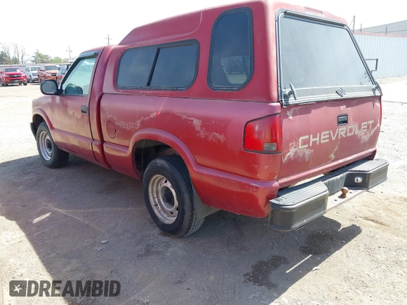 1996 Chevrolet S-10 with VIN 1GCCS1448TK120616, listed as a IAAI auction lot 41840605 with 251,506 mi miles and . Bid and sale history available at DreamBid. Image 3.