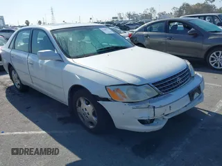 2003 Toyota Avalon XL z VIN 4T1BF28B73U319011, wystawiony jako IAAI lot #41988735 z przebiegiem 193 264 mil mil oraz . Historia ofert i sprzedaży dostępna na DreamBid. Obrazek 1.
