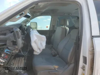 2019 Chevrolet Silverado 3500HD Work Truck with VIN 1GC4KVCY1KF111635, listed as a Copart auction lot 45730965 with 0 mi miles and Salvage Title. Bid and sale history available at carsss.com. Image 7.