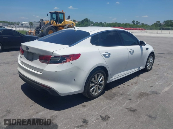 2018 Kia Optima S with VIN 5XXGT4L35JG251681, listed as a IAAI auction lot 42302319 with 154,612 mi miles and . Bid and sale history available at DreamBid. Image 4.