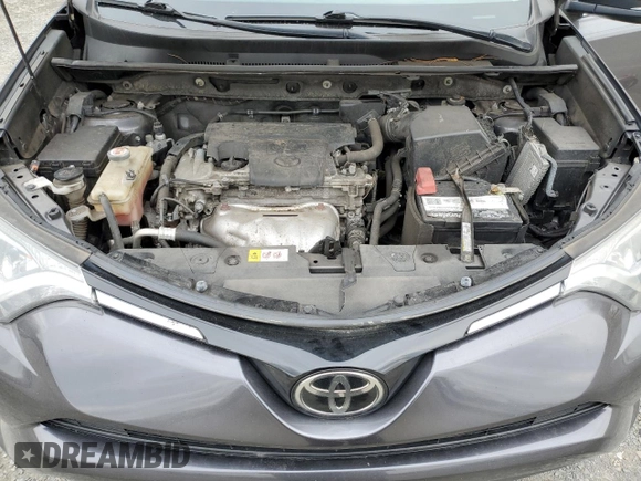 2018 Toyota RAV4 XLE with VIN JTMRFREV6JJ720655, listed as a Copart auction lot 52198195 with 178,274 mi miles and Salvage Title. Bid and sale history available at carsss.com. Image 12.