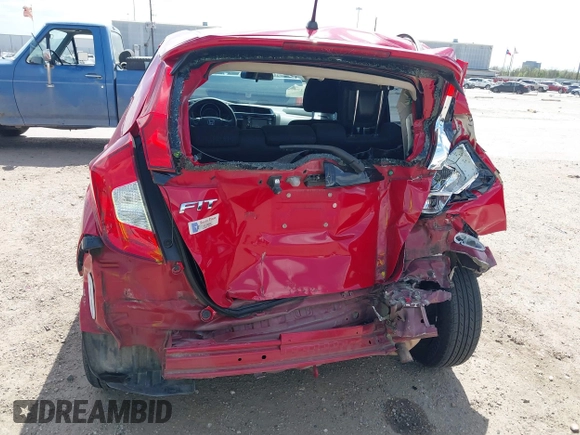 2015 Honda Fit LX with VIN 3HGGK5H55FM779294, listed as a IAAI auction lot 41771797 with 86,269 mi miles. Bid and sale history available at carsss.com. Image 6.