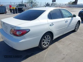 2004 Lexus ES 350 z VIN JTHBA30G145015196, wystawiony jako IAAI lot #42555752 z przebiegiem 202 541 mil mil oraz . Historia ofert i sprzedaży dostępna na DreamBid. Obrazek 4.