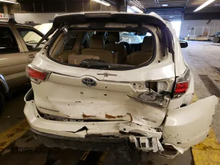 2015 Toyota Highlander Hybrid Limited with VIN 5TDDCRFH9FS010798, listed as a Copart auction lot 37583622 with 137,464 mi miles. Bid and sale history available at carsss.com. Image 9.