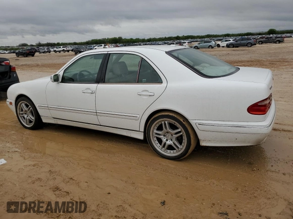 2001 Mercedes-Benz E-Class with VIN WDBJF65JX1B207667, listed as a Copart auction lot 50840565 with 182,249 mi miles and Clean Title. Bid and sale history available at carsss.com. Image 2.