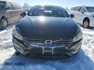 2015 Volvo S60 T5 Premier z VIN YV1612TK2F1350209, wystawiony jako Copart lot #88946025 z przebiegiem 112 657 mil mil oraz Szkoda całkowita • Salvage title. Historia ofert i sprzedaży dostępna na DreamBid. Obrazek 5.