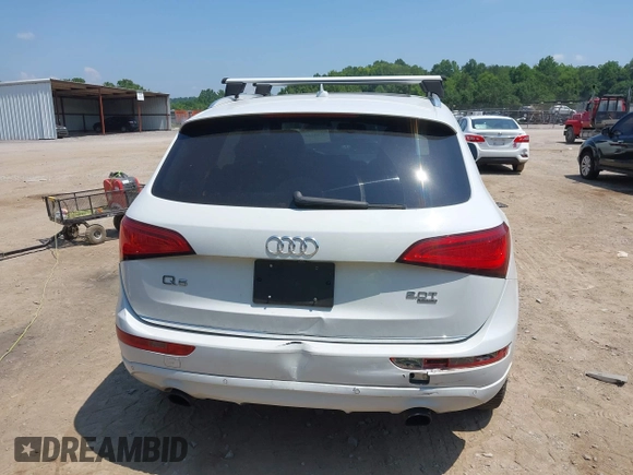 2015 Audi Q5 Premium Plus z VIN WA1LFAFP8FA016966, wystawiony jako IAAI lot #42602425 z przebiegiem 148 372 mil mil oraz . Historia ofert i sprzedaży dostępna na DreamBid. Obrazek 6.