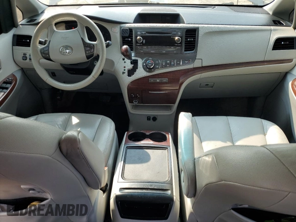2012 Toyota Sienna XLE AAS с VIN 5TDYK3DC8CS202329, выставлен на аукционе Copart как лот 59340965 с пробегом Не указан миль и Списание • Salvage title. История ставок и продаж доступна на DreamBid. Изображение 8.