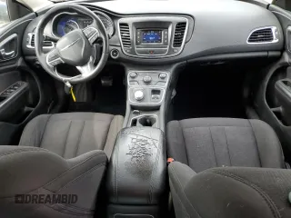 2015 Chrysler 200 Limited z VIN 1C3CCCAB4FN653470, wystawiony jako Copart lot #52083295 z przebiegiem 175 870 mil mil oraz Szkoda całkowita • Salvage title. Historia ofert i sprzedaży dostępna na DreamBid. Obrazek 8.