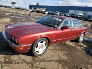 1995 Jaguar XJ with VIN SAJPX1146SC741001, listed as a Copart auction lot 50430805 with 118,882 mi miles and Clean title. Bid and sale history available at DreamBid. Image 1.