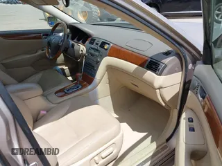 2005 Lexus ES 350 with VIN JTHBA30G955085868, listed as a IAAI auction lot 42586900 with 136,948 mi miles and . Bid and sale history available at DreamBid. Image 5.