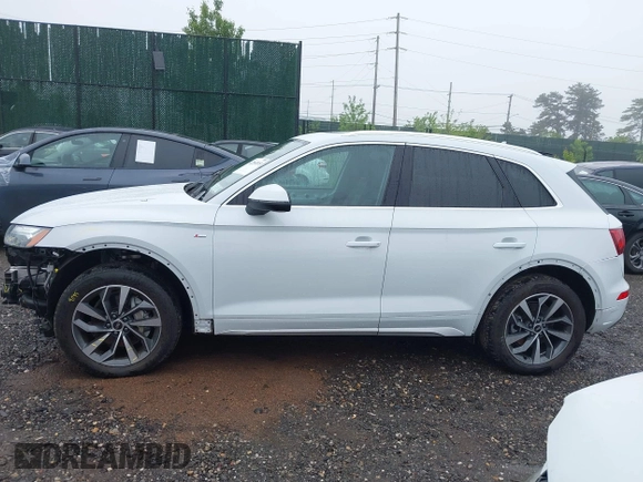 2023 Audi Q5 S line Premium Plus with VIN WA1EAAFY9P2089095, listed as a IAAI auction lot 42263035 with 10,279 mi miles and . Bid and sale history available at DreamBid. Image 14.