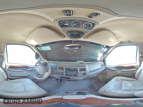 2000 Ford Excursion Limited с VIN 1FMNU43SXYED53743, выставлен на аукционе Copart как лот 59313845 с пробегом 391 409 миль миль и Списание • Salvage title. История ставок и продаж доступна на DreamBid. Изображение 15.