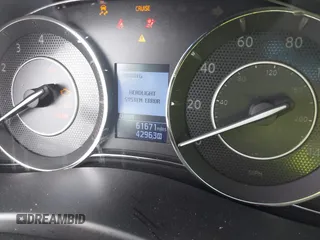 2018 Nissan Armada SL z VIN JN8AY2ND0J9052718, wystawiony jako IAAI lot #42088571 z przebiegiem 61 671 mil mil oraz . Historia ofert i sprzedaży dostępna na DreamBid. Obrazek 14.