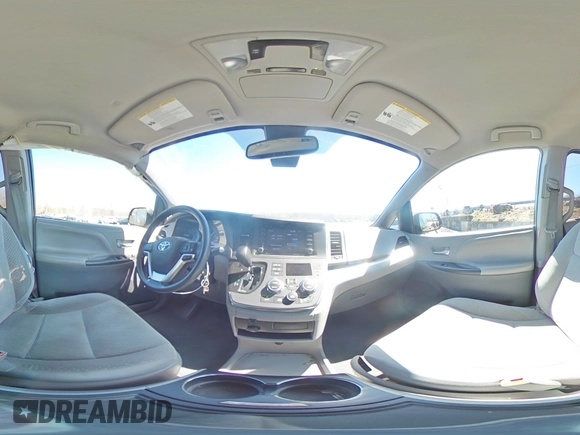 2019 Toyota Sienna LE Auto Access Seat with VIN 5TDKZ3DC5KS008521, listed as a Copart auction lot 53512695 with 147,488 mi miles and Salvage title. Bid and sale history available at DreamBid. Image 13.