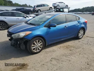 2014 Kia Forte LX with VIN KNAFX4A68E5200079, listed as a Copart auction lot 52347375 with 247,325 mi miles and Salvage Title. Bid and sale history available at carsss.com. Image 1.