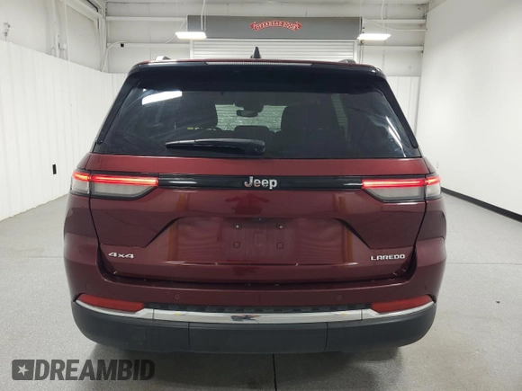 2024 Jeep Grand Cherokee Laredo with VIN 1C4RJHAG5RC715723, listed as a Copart auction lot 59212105 with 48,661 mi miles and Clean title. Bid and sale history available at DreamBid. Image 6.