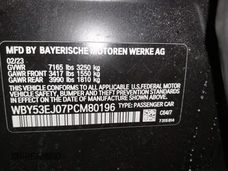 2023 BMW i7 xDrive60 z VIN WBY53EJ07PCM80196, wystawiony jako IAAI lot #41666074 z przebiegiem 25 640 mil mil oraz . Historia ofert i sprzedaży dostępna na DreamBid. Obrazek 9.