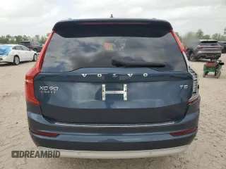 2022 Volvo XC90 Momentum with VIN YV4102CKXN1780939, listed as a Copart auction lot 51474955 with 79,370 mi miles and Salvage Title. Bid and sale history available at DreamBid. Image 6.