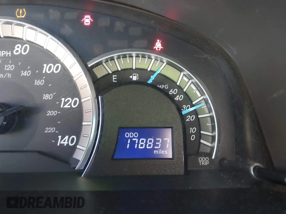 2012 Toyota Camry L with VIN 4T1BF1FK8CU044889, listed as a IAAI auction lot 41742090 with 178,837 mi miles. Bid and sale history available at carsss.com. Image 7.