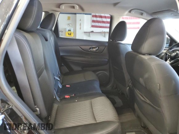 2017 Nissan Rogue SV z VIN KNMAT2MV1HP557905, wystawiony jako Copart lot #63863595 z przebiegiem 78 445 mil mil oraz Szkoda całkowita • Salvage title. Historia ofert i sprzedaży dostępna na DreamBid. Obrazek 11.