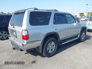 2001 Toyota 4Runner SR5 z VIN JT3HN86R710336811, wystawiony jako IAAI lot #42316394 z przebiegiem 169 137 mil mil oraz . Historia ofert i sprzedaży dostępna na DreamBid. Obrazek 4.