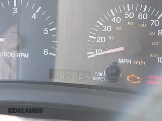 2001 Jeep Cherokee Sport with VIN 1J4FF58S41L619254, listed as a IAAI auction lot 41596384 with 180,826 mi miles and . Bid and sale history available at DreamBid. Image 15.
