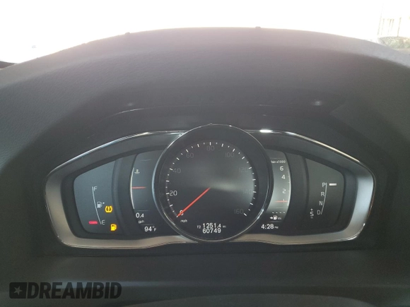 2018 Volvo S60 Inscription z VIN LYV402TK5JB167307, wystawiony jako Copart lot #53399735 z przebiegiem 60 749 mil mil oraz Szkoda całkowita • Salvage title. Historia ofert i sprzedaży dostępna na DreamBid. Obrazek 9.