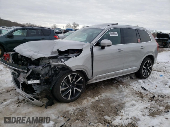 2024 Volvo XC90 Plus Bright Theme with VIN YV4L12PE8R1173048, listed as a Copart auction lot 83566354 with 13,738 mi miles and Salvage Title. Bid and sale history available at DreamBid. Image 1.