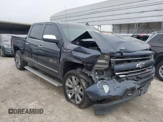 2018 Chevrolet Silverado 1500 LTZ with VIN 3GCUKSEJ0JG283666, listed as a IAAI auction lot 41533016 with 215,097 mi miles. Bid and sale history available at carsss.com. Image 1.