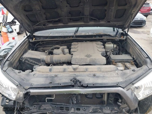 2011 Toyota 4Runner Trail with VIN JTEBU5JR5B5056492, listed as a IAAI auction lot 41623637 with 257,461 mi miles. Bid and sale history available at carsss.com. Image 10.
