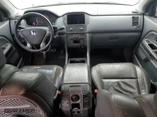 2004 Honda Pilot EX with VIN 2HKYF18584H540096, listed as a Copart auction lot 46114295 with 278,775 mi miles and Salvage Title. Bid and sale history available at carsss.com. Image 8.